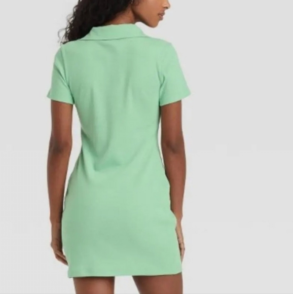 NWT Women's St. Patrick's Day Lucky Icons Graphic Polo Short Dress Green XL - Picture 2 of 3